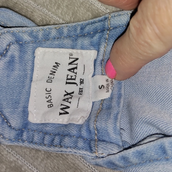 Girls shorts overall size small - Picture 4 of 6